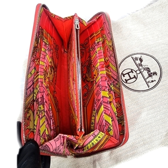 Hermes Handbags - Hermès Leather Wallet – A Timeless Luxury with Character